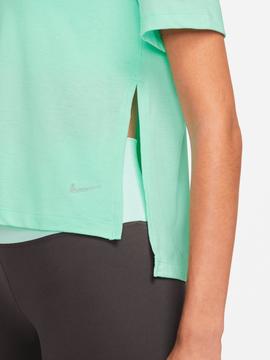Camiseta Nike Verde Mujer