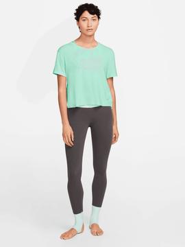 Camiseta Nike Verde Mujer