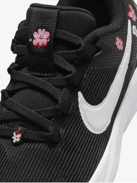 Zapatilla Nike Star Runner 4 Flores Negro Jr