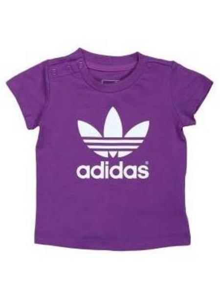 camiseta morada adidas