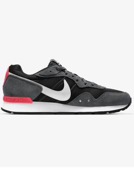 Zapatilla Nike Venture Negro/Gris Hombre